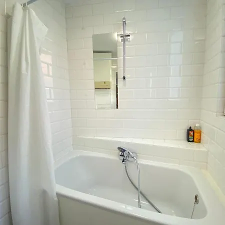 Charming National Street In The Heart Of Apartment Antwerp